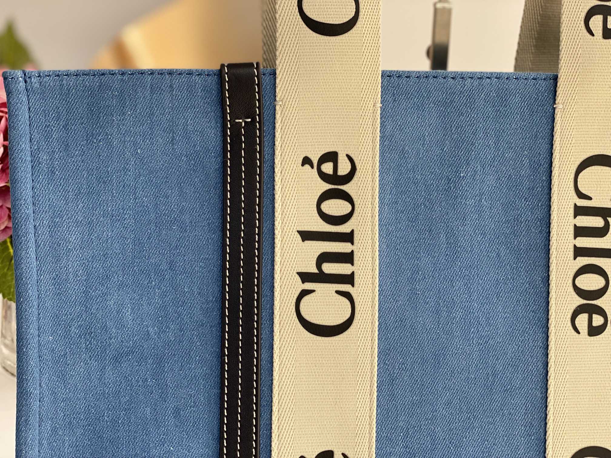 Chloe Large Woody Tote Bag In Linen 